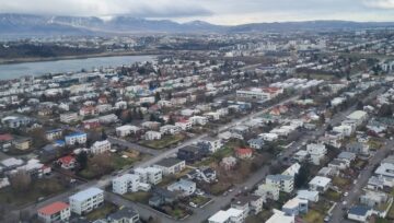 Ríkisstjórnin þverbrýtur leikreglur vinnumarkaðarins