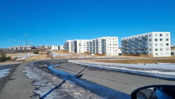 Mótmæla lagningu Vorbrautar við Þorrasali