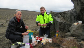 Leiða félagið áfram